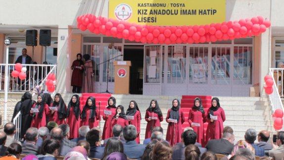 Tosya Kız Anadolu İmam Hatip Lisesi Tanıtım Programı Yapıldı.