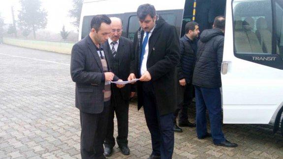 İlçe Milli Eğitim Müdürü Volkan PULLU   Taşımalı Eğitim Servis Araçlarını Denetledi.