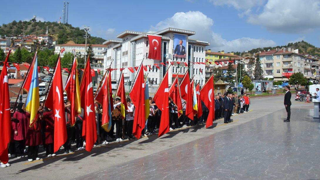 19 MAYIS ATATÜRK'Ü ANMA, GENÇLİK VE SPOR BAYRAMI İLÇEMİZDE COŞKUYLA KUTLANDI